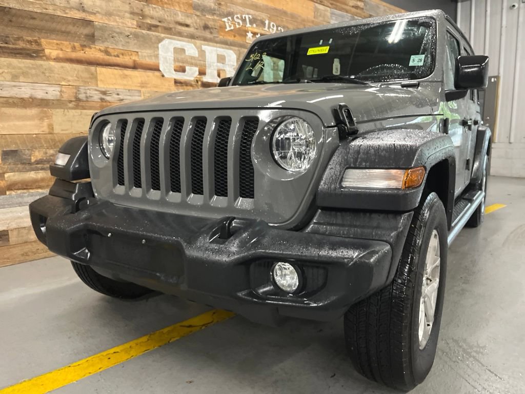 Used 2023 Jeep Wrangler Unlimited Sport AWD/4WD image 16