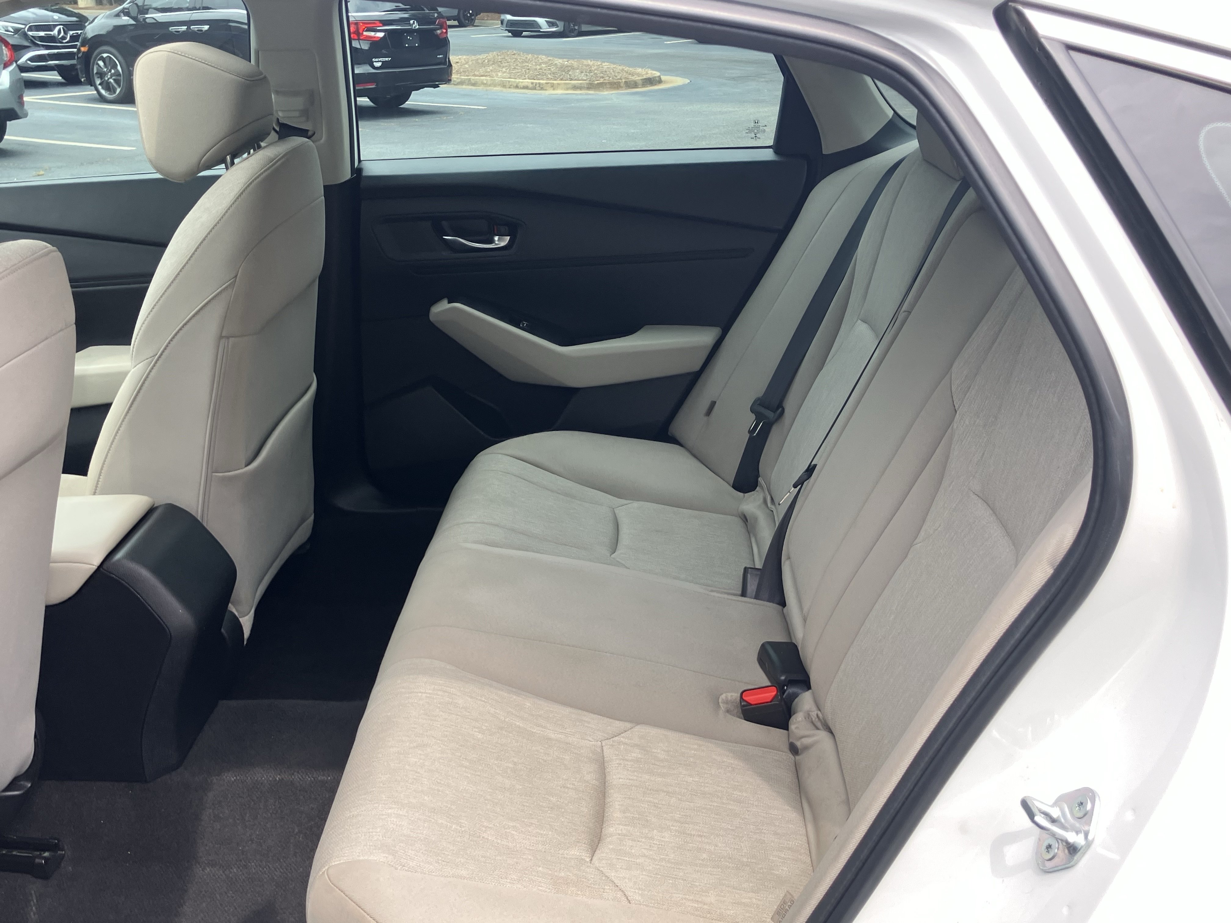 Certified 2023 Honda Accord EX image 33