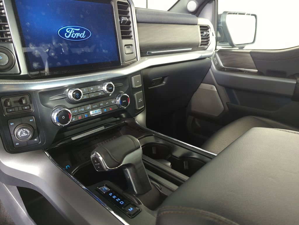 Used 2024 Ford F150 Lariat w/ FX4 Off-Road Package image 19