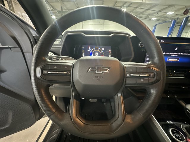 Used 2023 Chevrolet Colorado Trail Boss AWD/4WD image 15