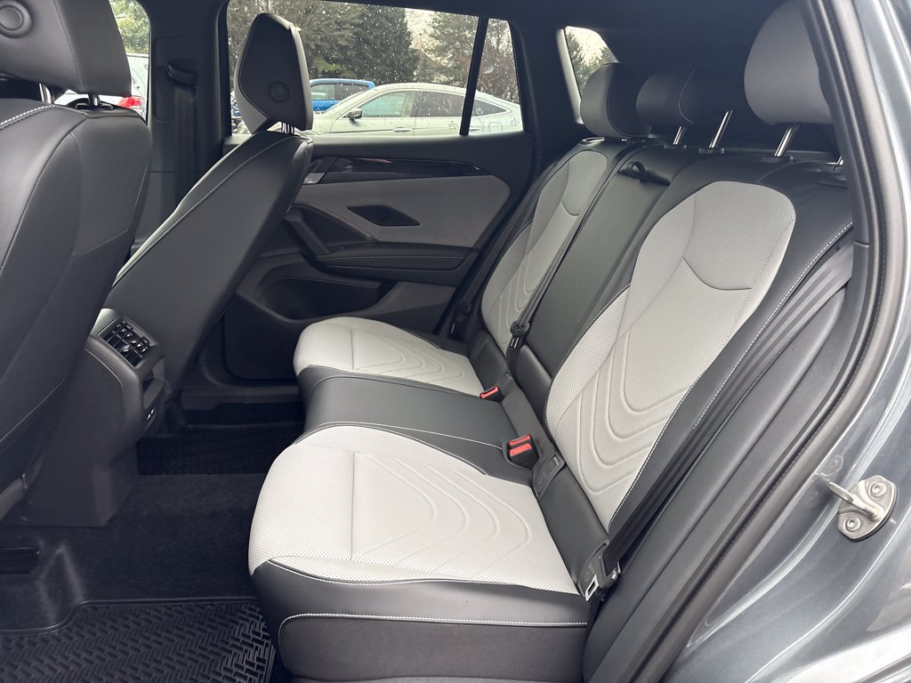 New 2026 Volkswagen Tiguan SE R-Line AWD/4WD image 11