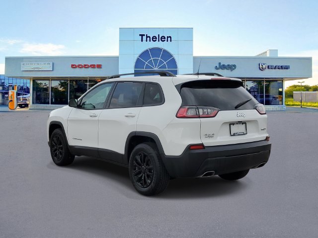 Used 2022 Jeep Cherokee Latitude Lux AWD/4WD image 3