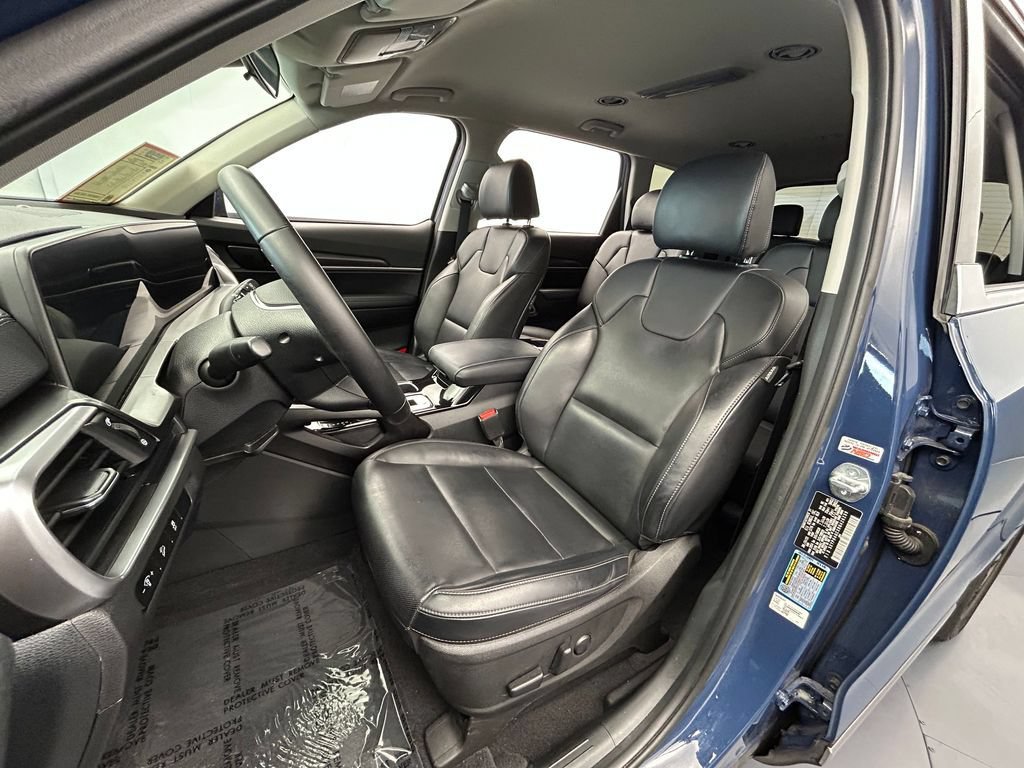 Used 2024 Kia Telluride S FWD image 10