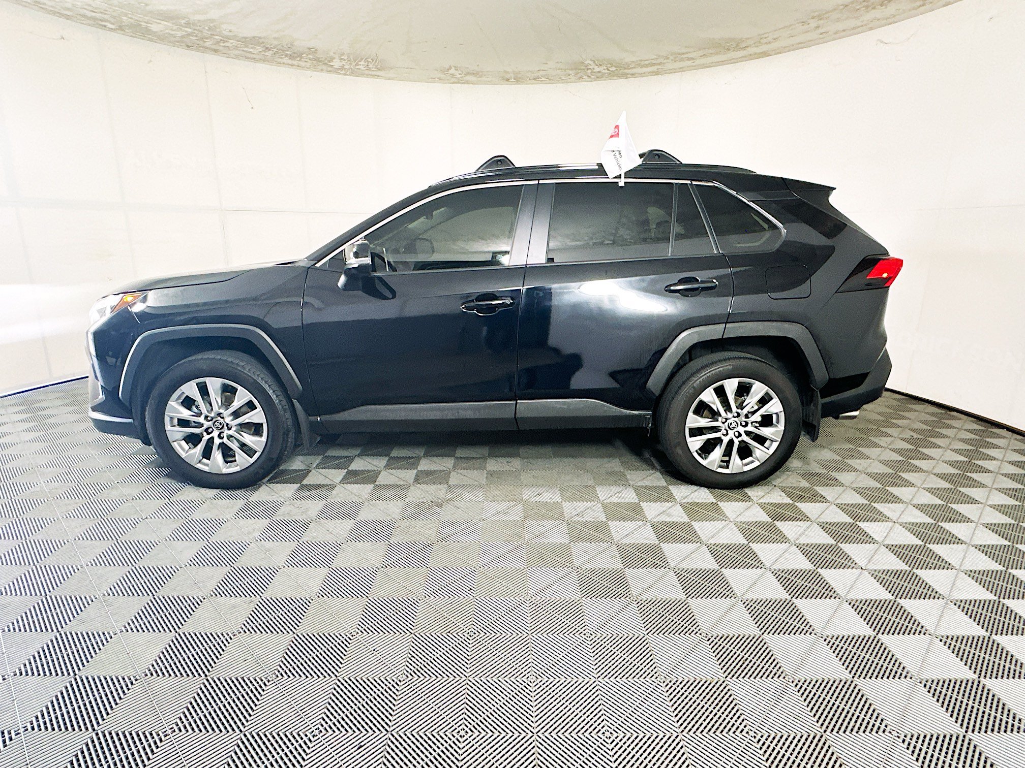 Certified 2025 Toyota RAV4 XLE Premium FWD image 6