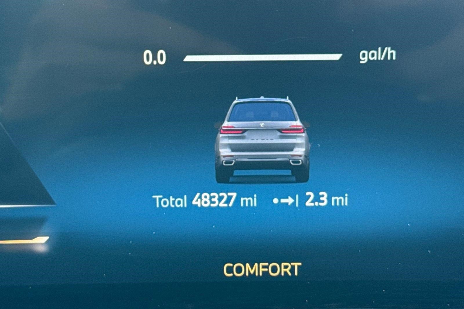 Used 2024 BMW X7 xDrive40i w/ Premium Package image 33