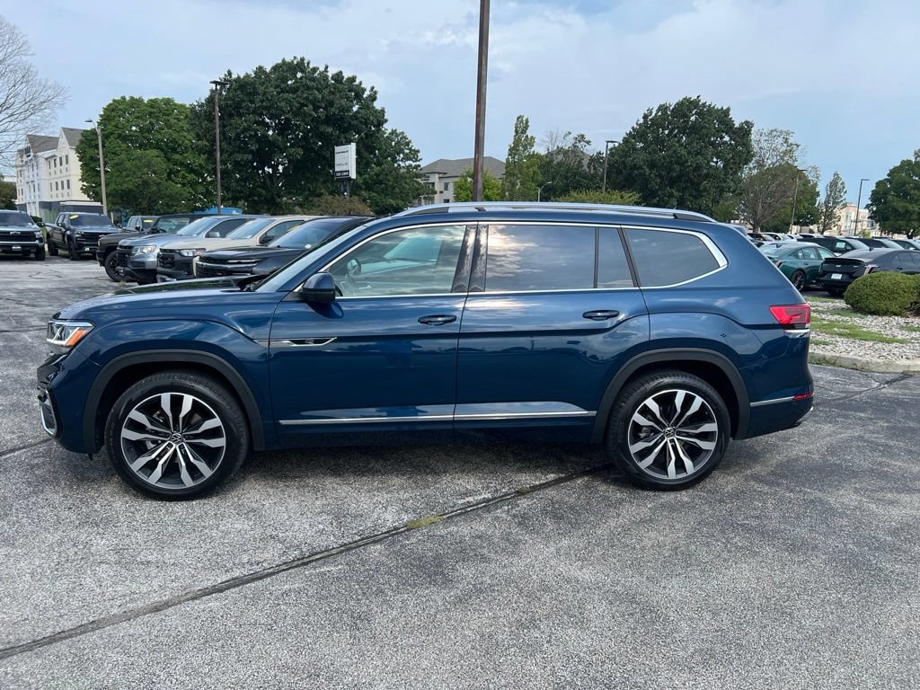 Used 2022 Volkswagen Atlas SEL Premium AWD/4WD image 6