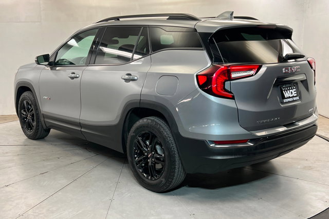 Used 2023 GMC Terrain AT4 AWD/4WD image 3