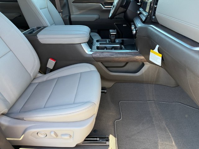 New 2026 GMC Sierra 1500 SLT w/ SLT Premium Plus Package AWD/4WD image 10