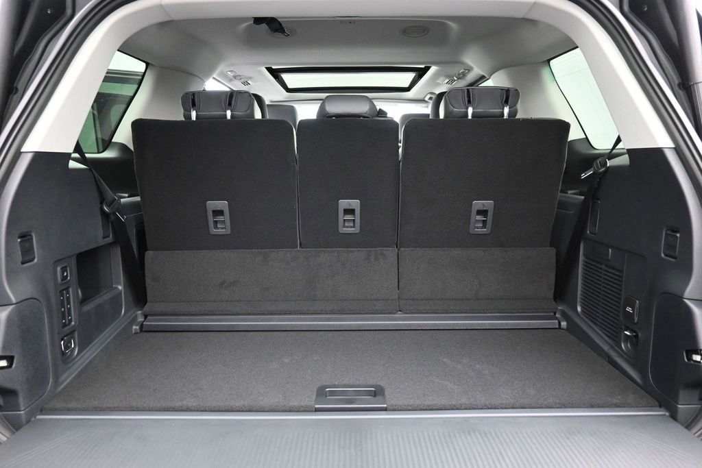 New 2026 Ford Expedition Active RWD image 23