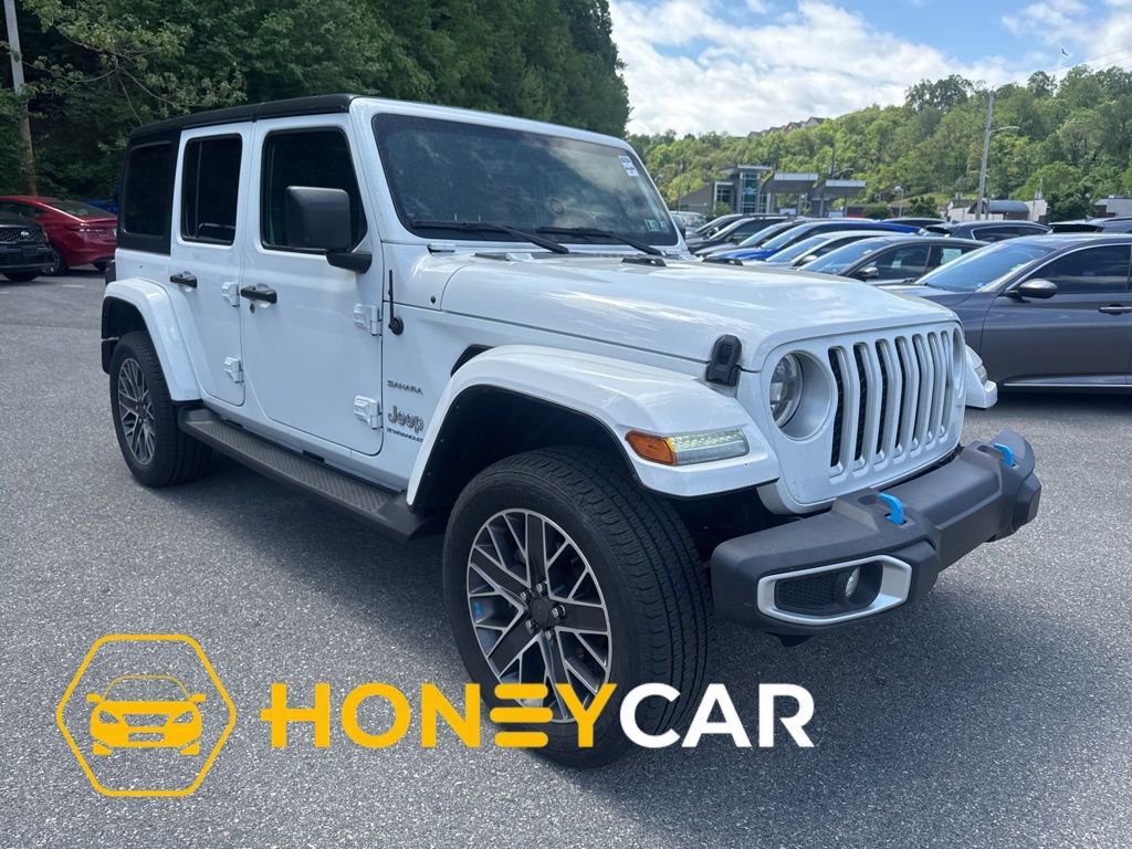 Used 2023 Jeep Wrangler Unlimited Sahara w/ Cold Weather Group AWD/4WD image 1