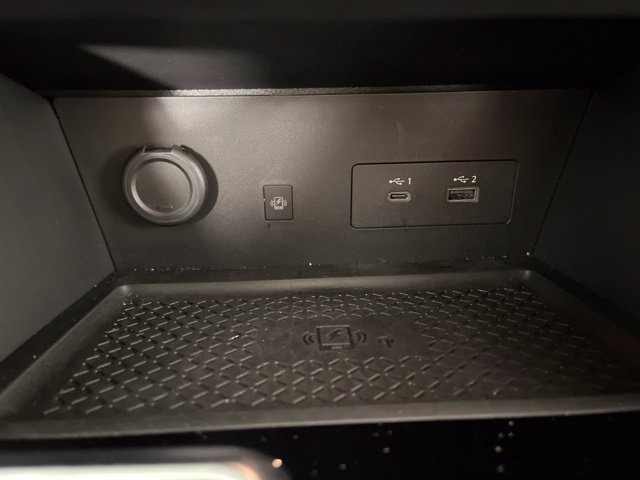Used 2025 Nissan Pathfinder Platinum w/ Cargo Package FWD image 28