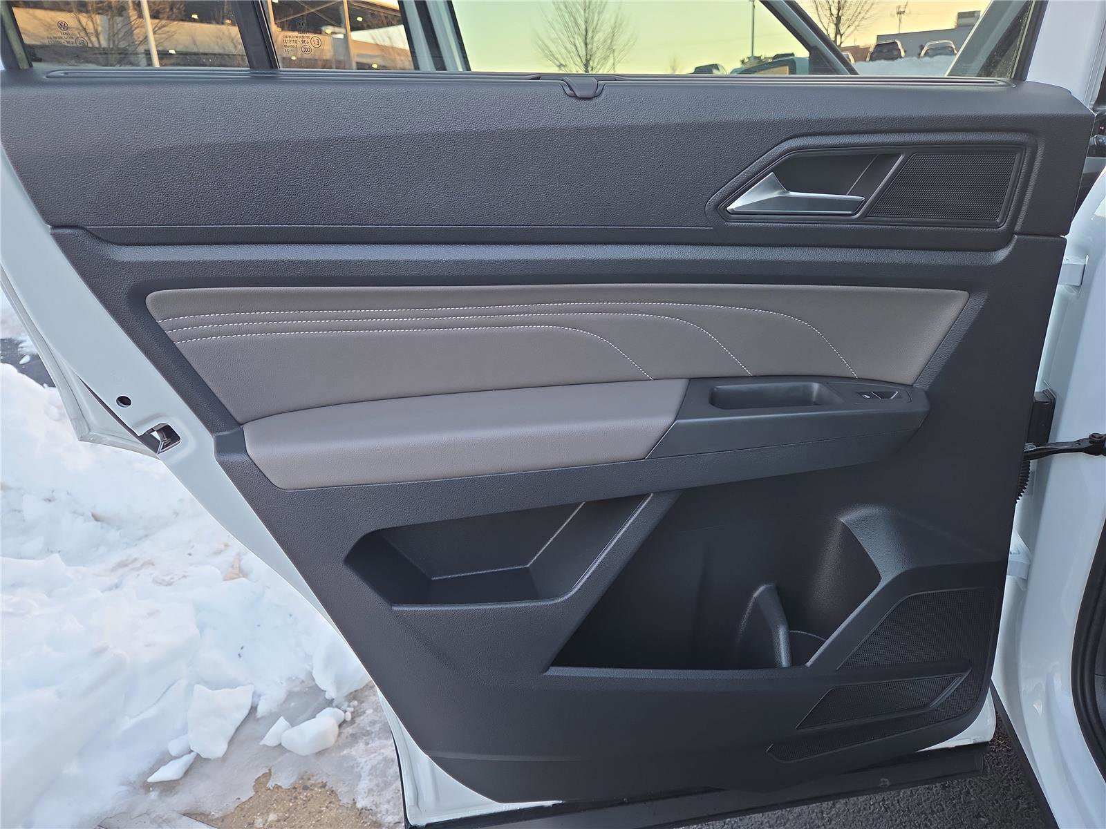 Certified 2023 Volkswagen Atlas SEL image 25