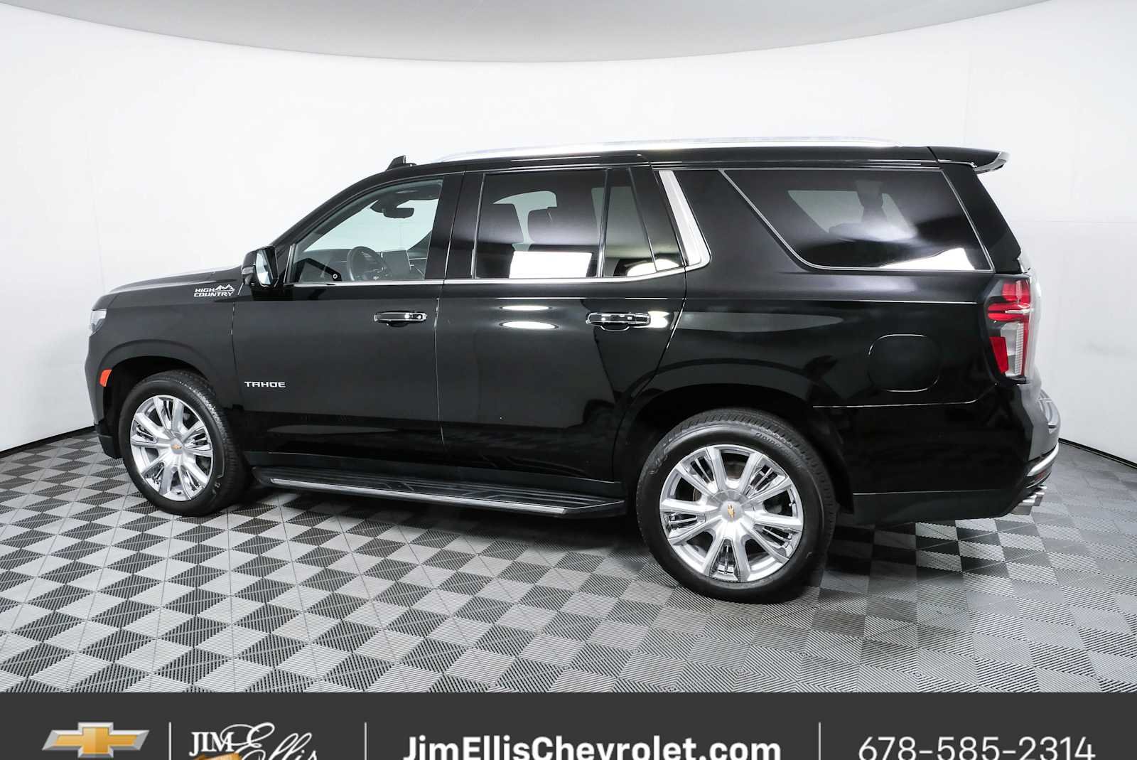 Certified 2023 Chevrolet Tahoe High Country AWD/4WD image 31