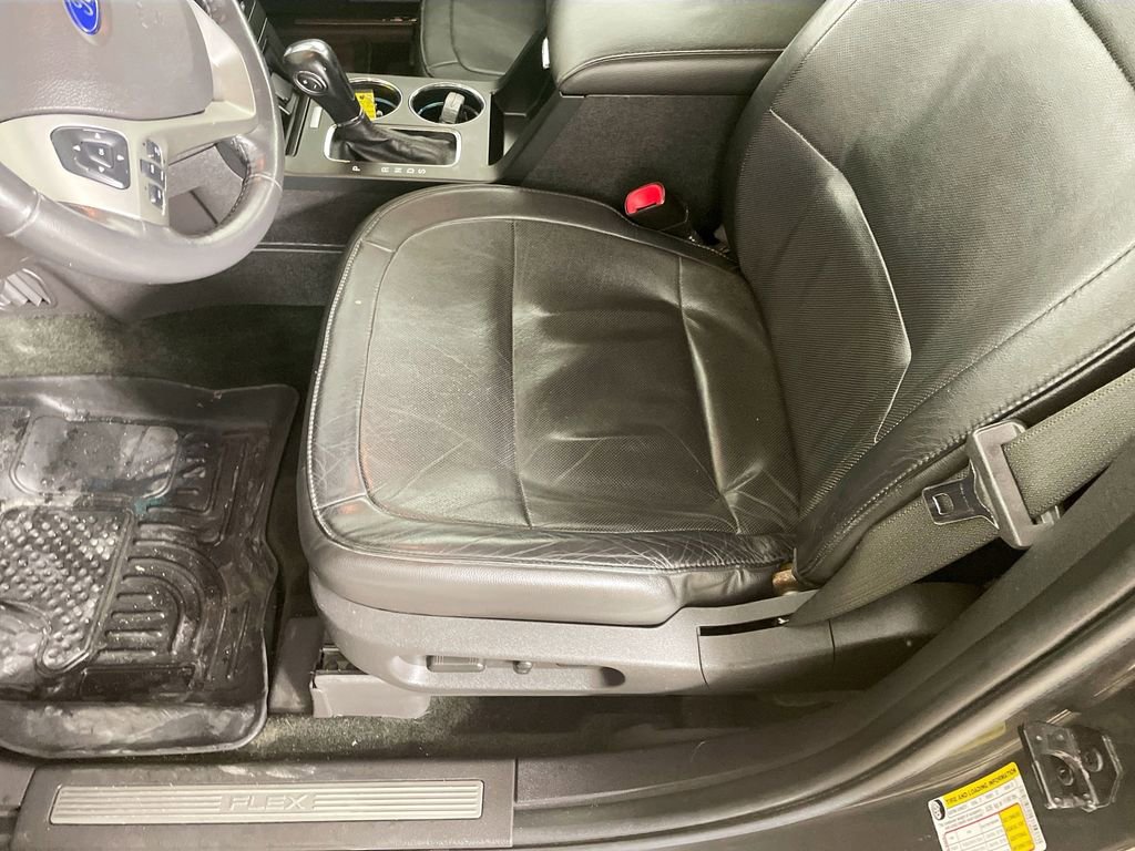 Used 2018 Ford Flex Limited image 22