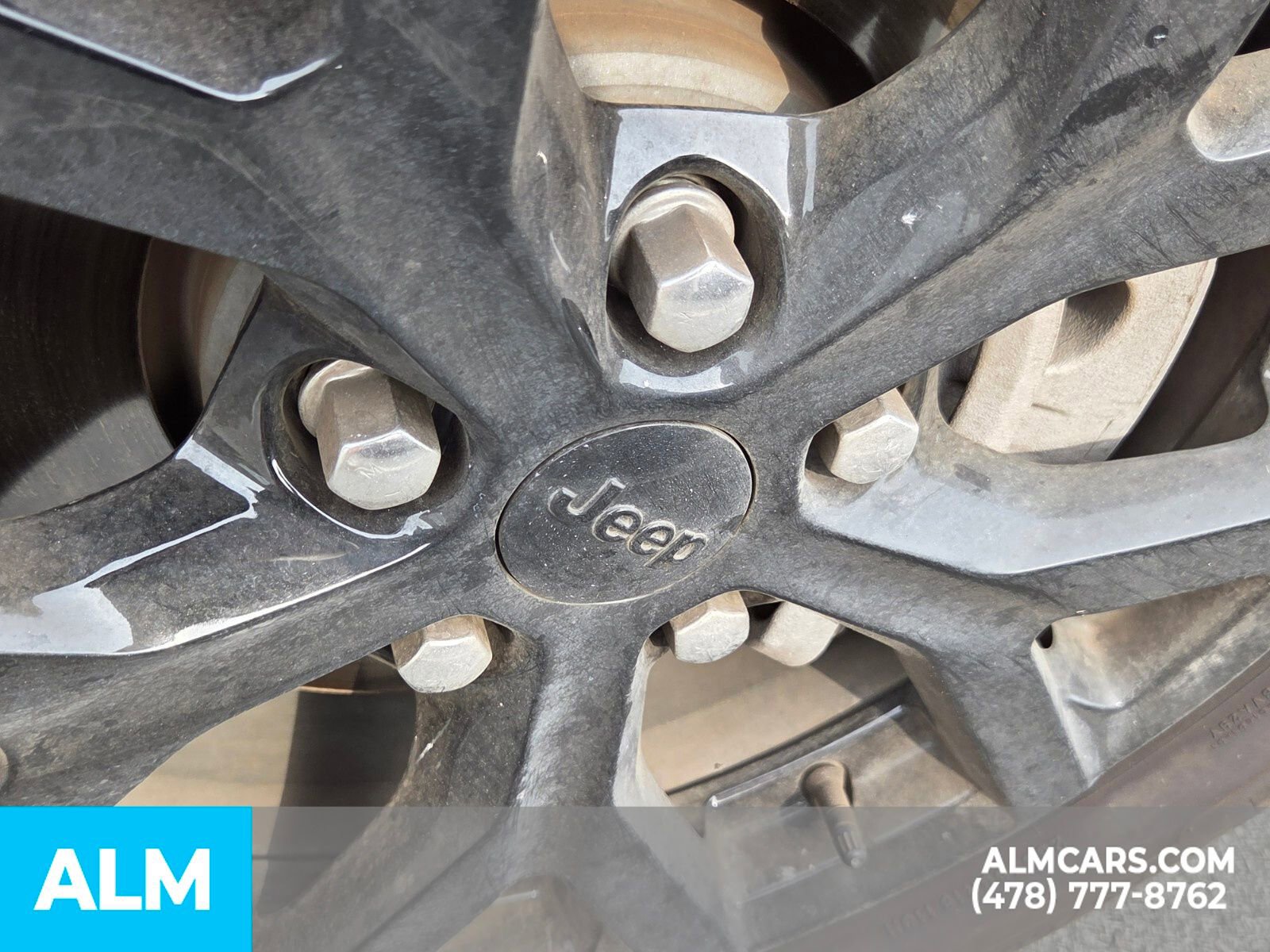 Used 2025 Jeep Grand Cherokee Altitude image 23