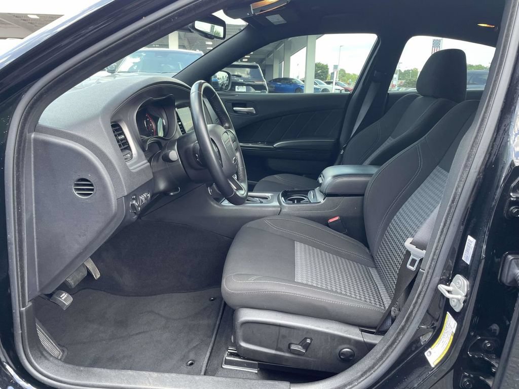 Certified 2023 Dodge Charger SXT w/ Blacktop Package AWD/4WD image 25