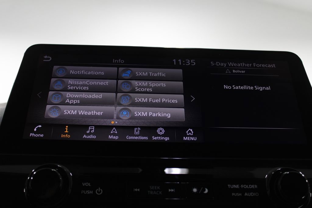 Used 2024 Nissan Armada Platinum w/ Captain's Chairs Package image 51