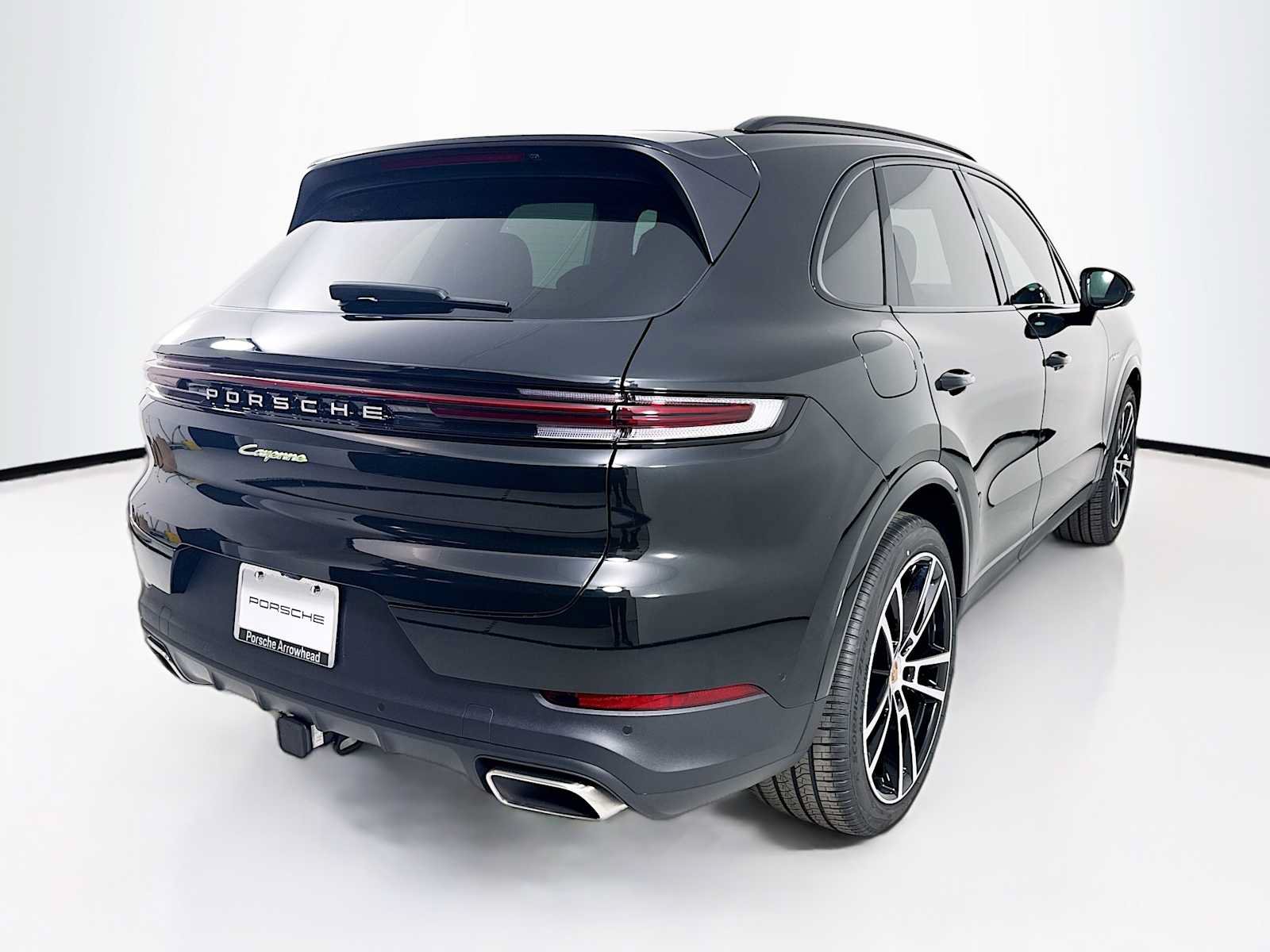 New 2026 Porsche Cayenne E-Hybrid AWD/4WD image 9
