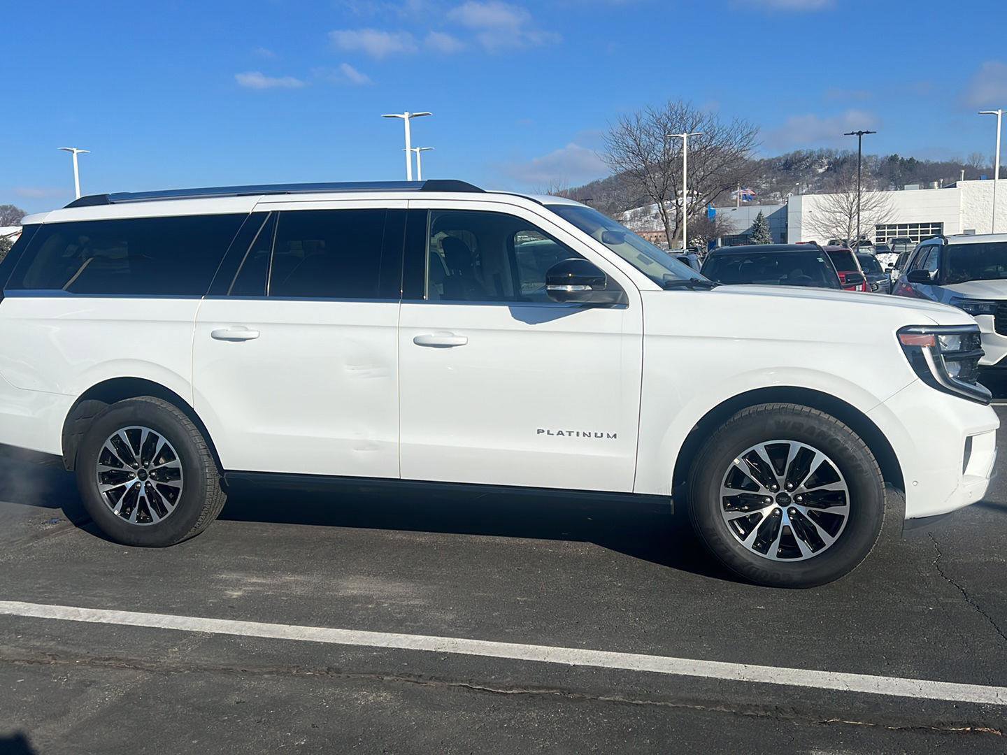 Used 2025 Ford Expedition Max Platinum image 3