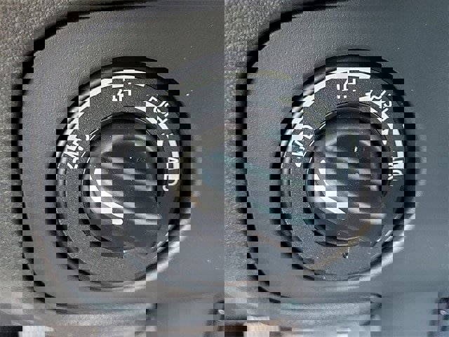 New 2026 Nissan Frontier SV image 17