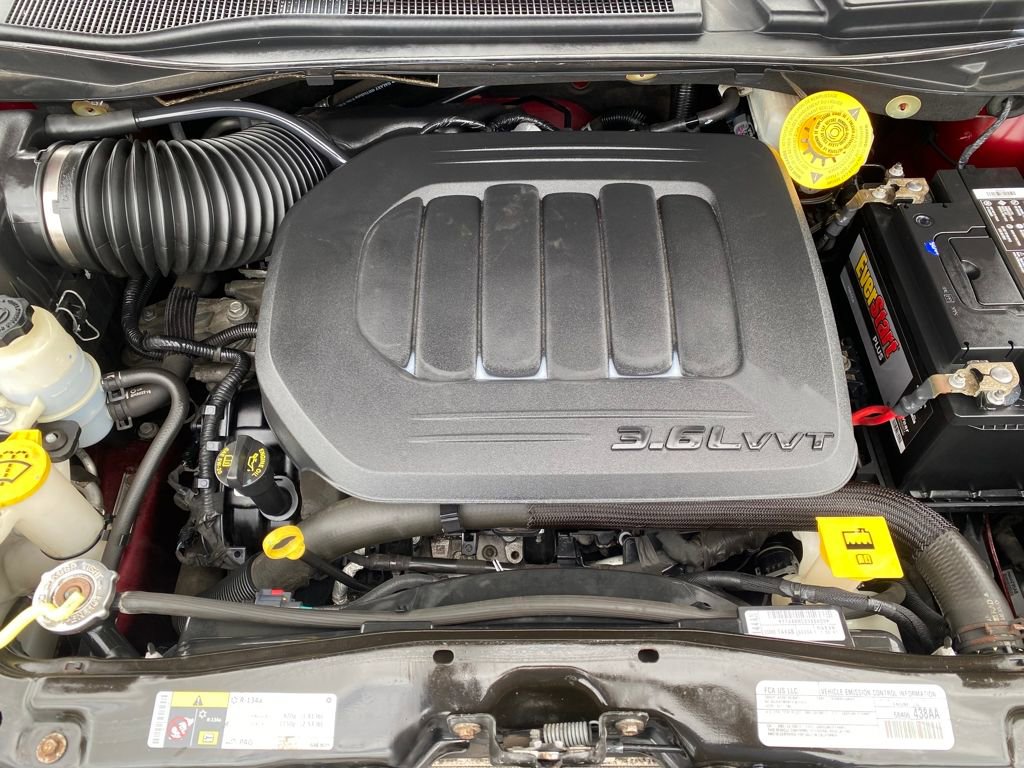 Used 2019 Dodge Grand Caravan SXT w/ Mopar Premium Addition Group image 10