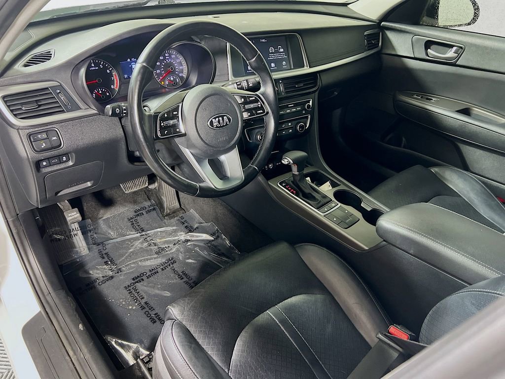 Used 2020 Kia Optima SE image 10