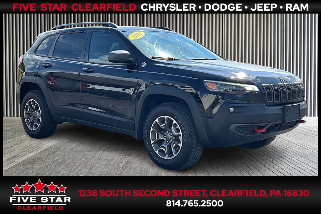 Used 2021 Jeep Cherokee Trailhawk w/ Comfort/Convenience Group image 1