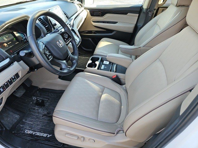 Used 2024 Honda Odyssey Elite image 17