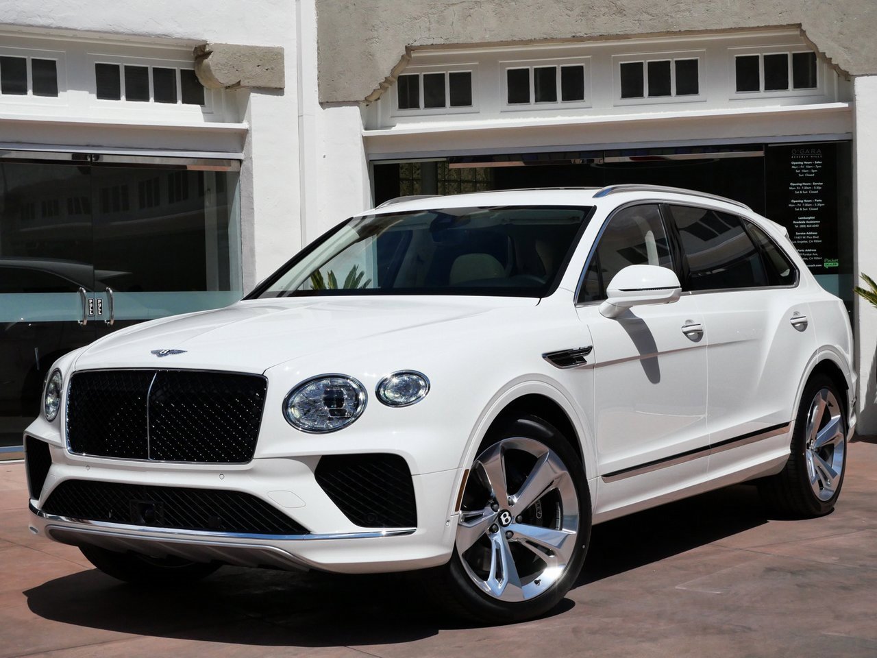 Used 2024 Bentley Bentayga Extended Wheelbase image 10