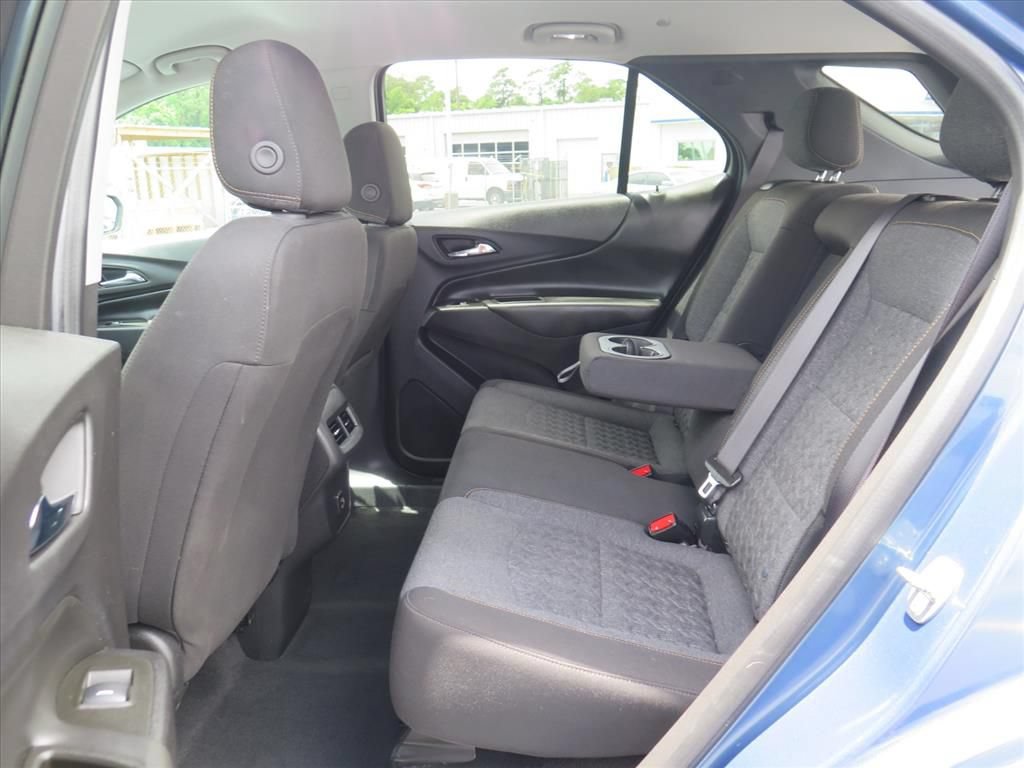 Used 2024 Chevrolet Equinox LT AWD/4WD image 16