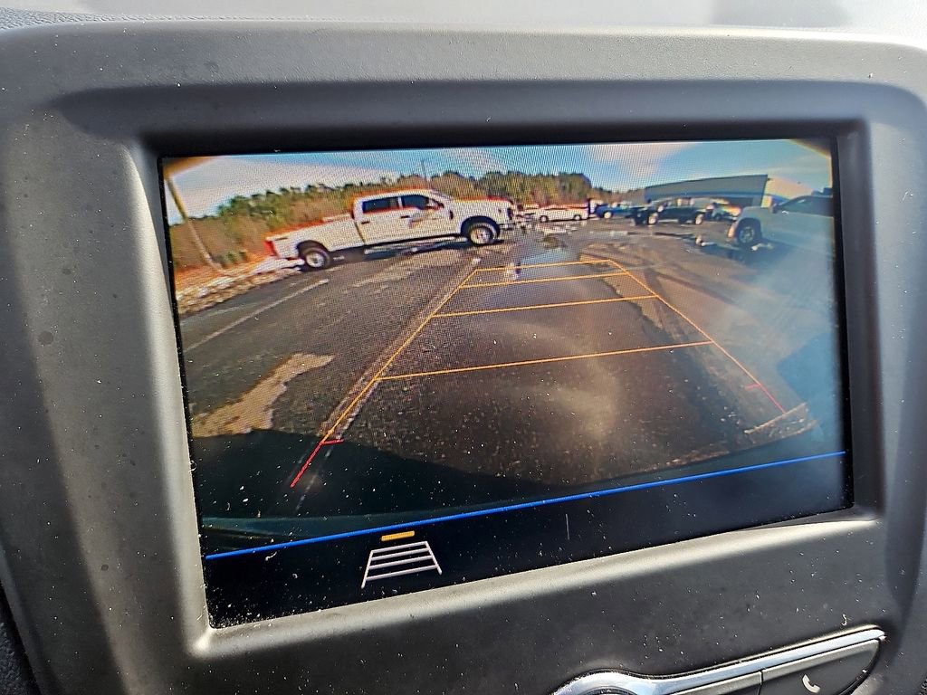 Used 2021 Chevrolet Equinox LT image 19