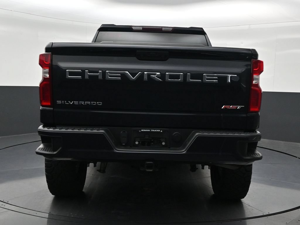 Used 2024 Chevrolet Silverado 1500 RST RWD image 4