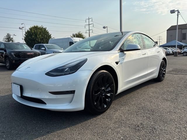 Used 2021 Tesla Model 3 Standard Range Plus RWD video 1