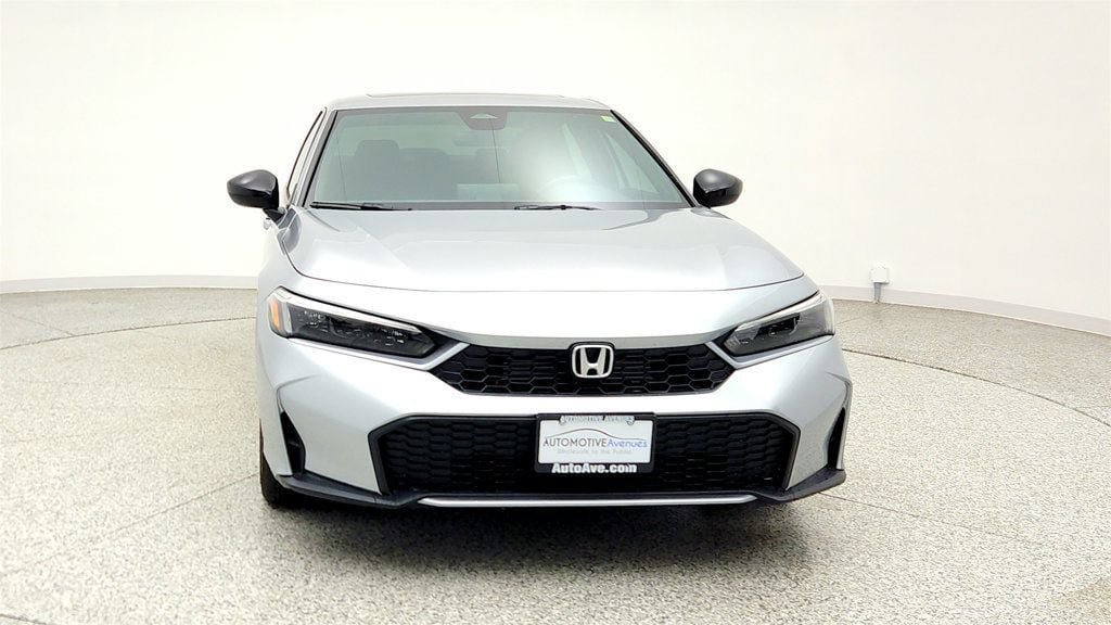 Used 2025 Honda Civic Sport Touring image 2