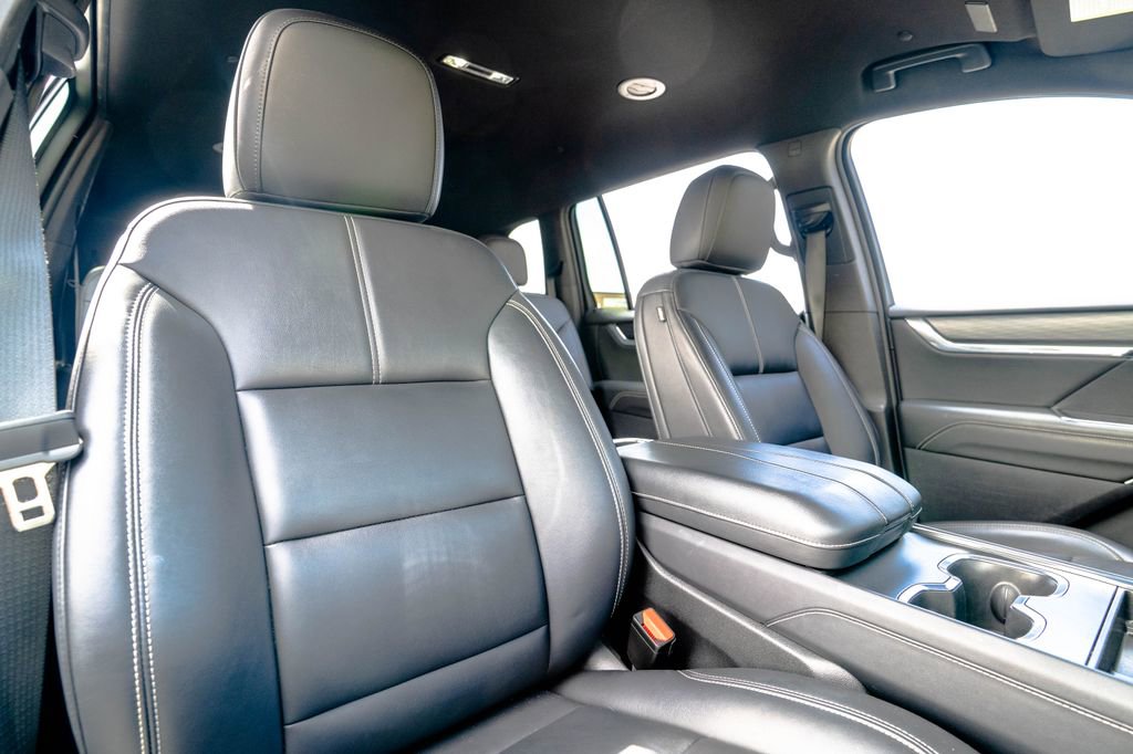Certified 2024 GMC Acadia Elevation AWD/4WD image 17
