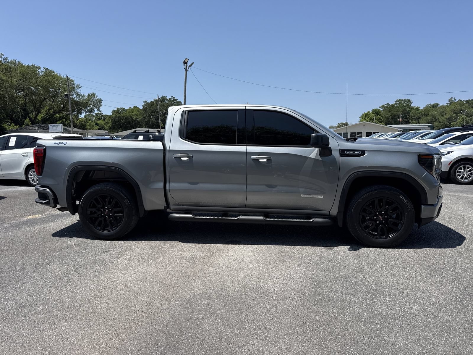 Used 2024 GMC Sierra 1500 Elevation AWD/4WD image 6
