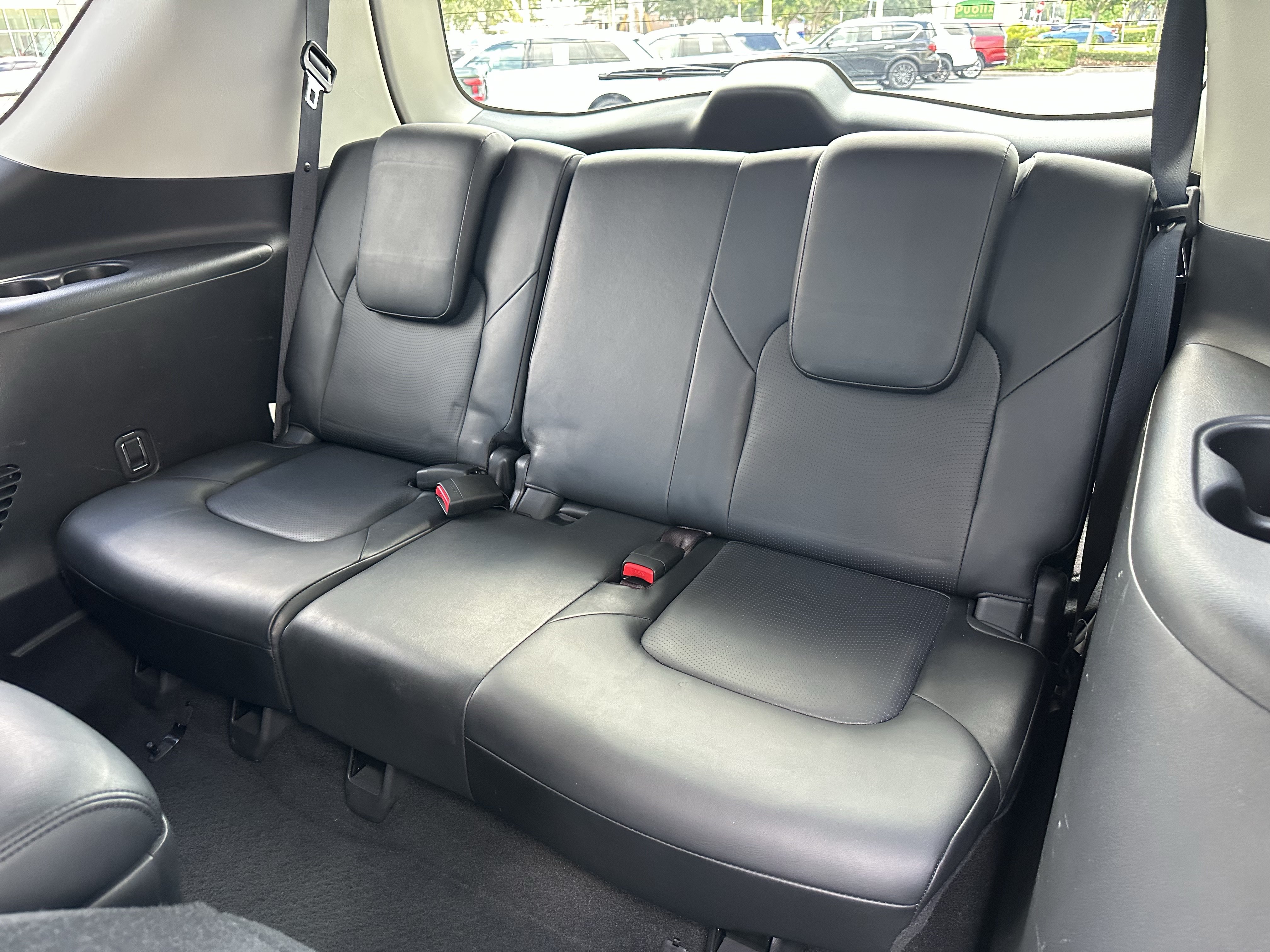 Used 2014 INFINITI QX80 2WD image 16