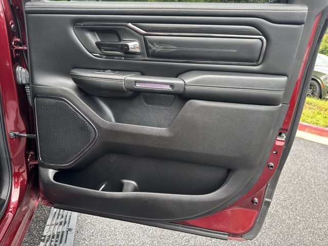 Used 2022 RAM 1500 Limited AWD/4WD image 19