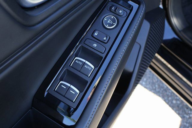 Used 2023 Honda Accord Touring image 11