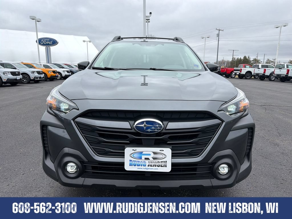 Used 2024 Subaru Outback Premium AWD/4WD image 8