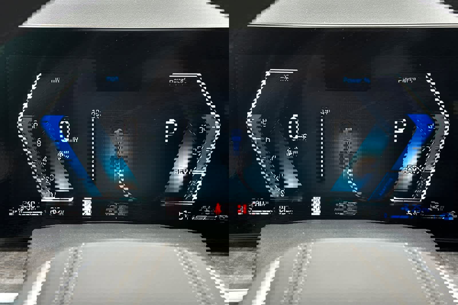 Used 2025 BMW X5 xDrive50e image 30