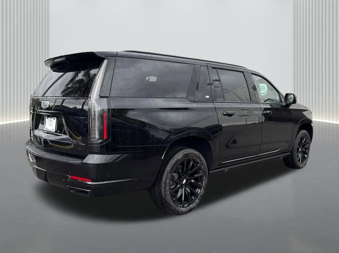 New 2026 Cadillac Escalade ESV Sport w/ LPO, ONYX Package AWD/4WD image 5