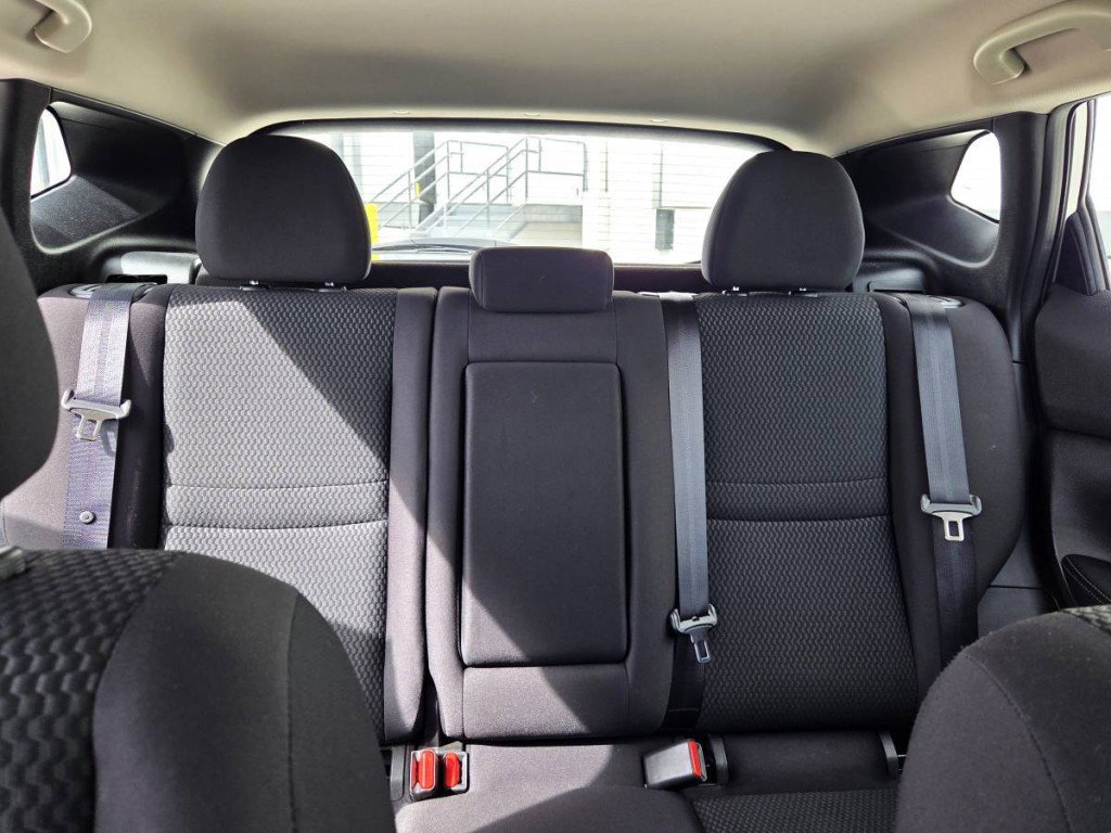 Used 2017 Nissan Rogue Sport S w/ S Appearance Package image 17