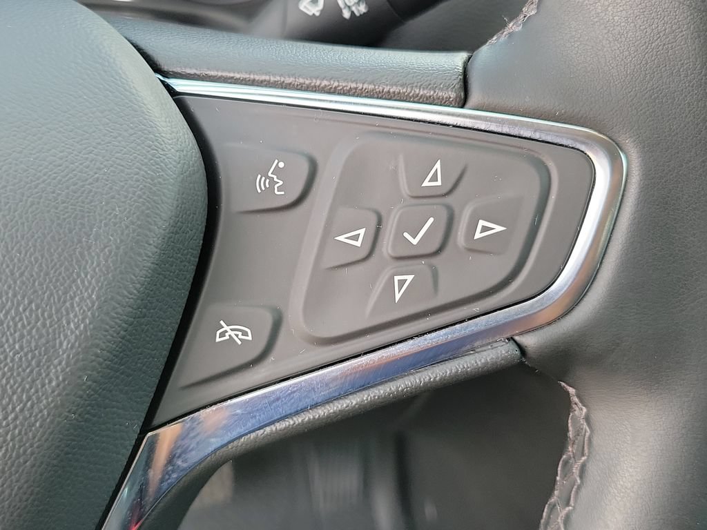 Used 2024 Chevrolet Equinox LT w/ LPO, Floor Liner Package FWD image 24