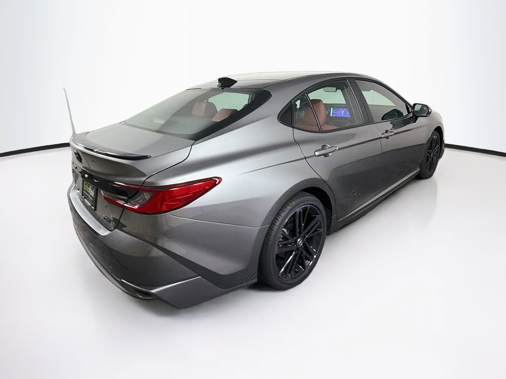 Used 2026 Toyota Camry XSE w/ Premium Package FWD image 9