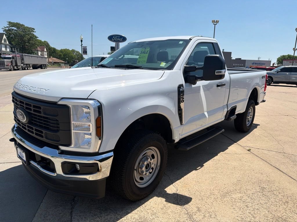 Used 2024 Ford F250 XL w/ 360-Degree Camera Package AWD/4WD image 8