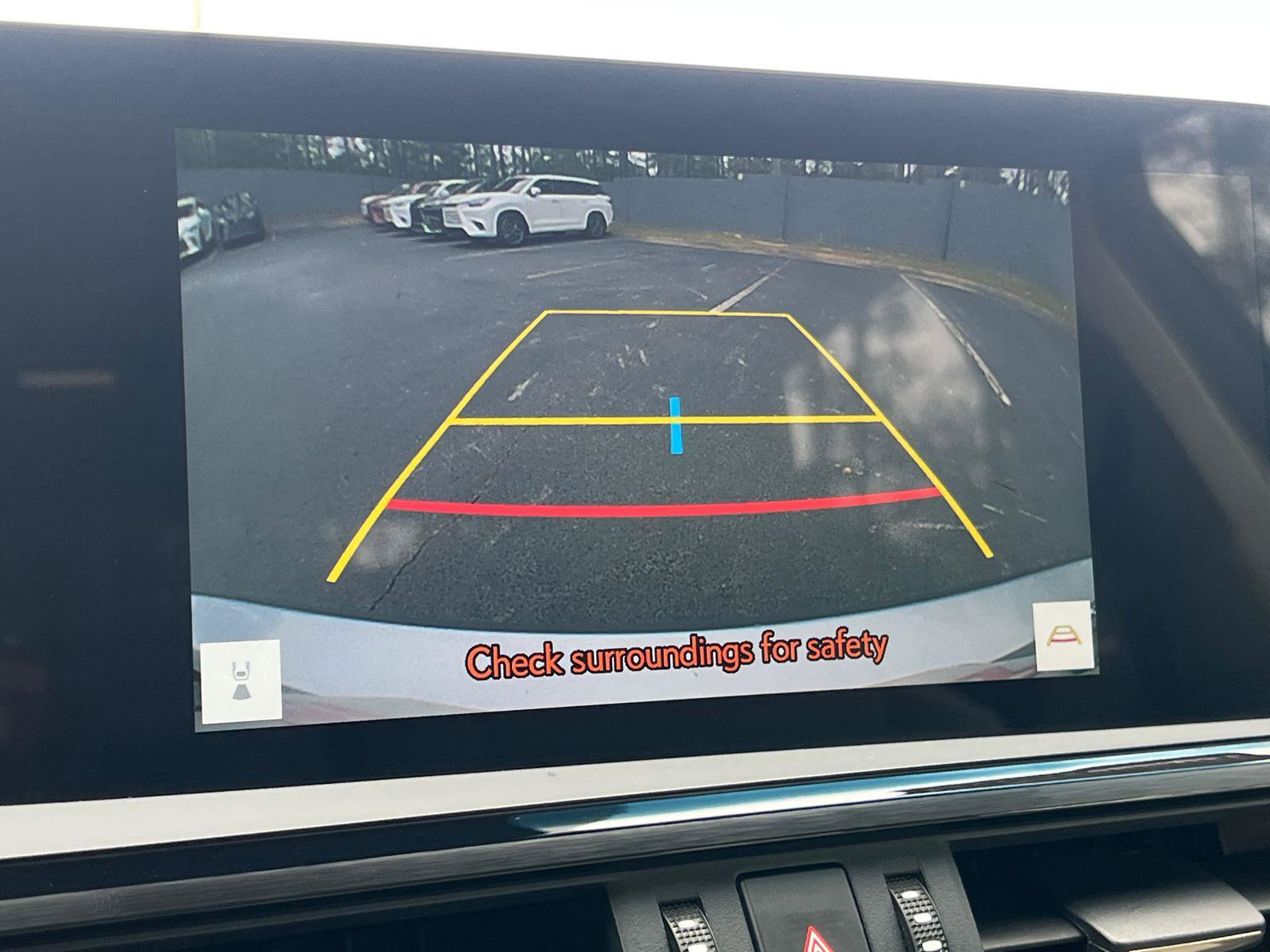 Certified 2025 Lexus ES 300h w/ Premium Package image 32