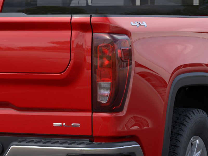 Used 2023 GMC Sierra 1500 SLE w/ Enhanced Capability Package AWD/4WD image 11
