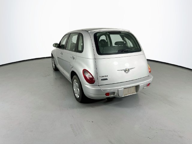 Used 2009 Chrysler PT Cruiser FWD image 7