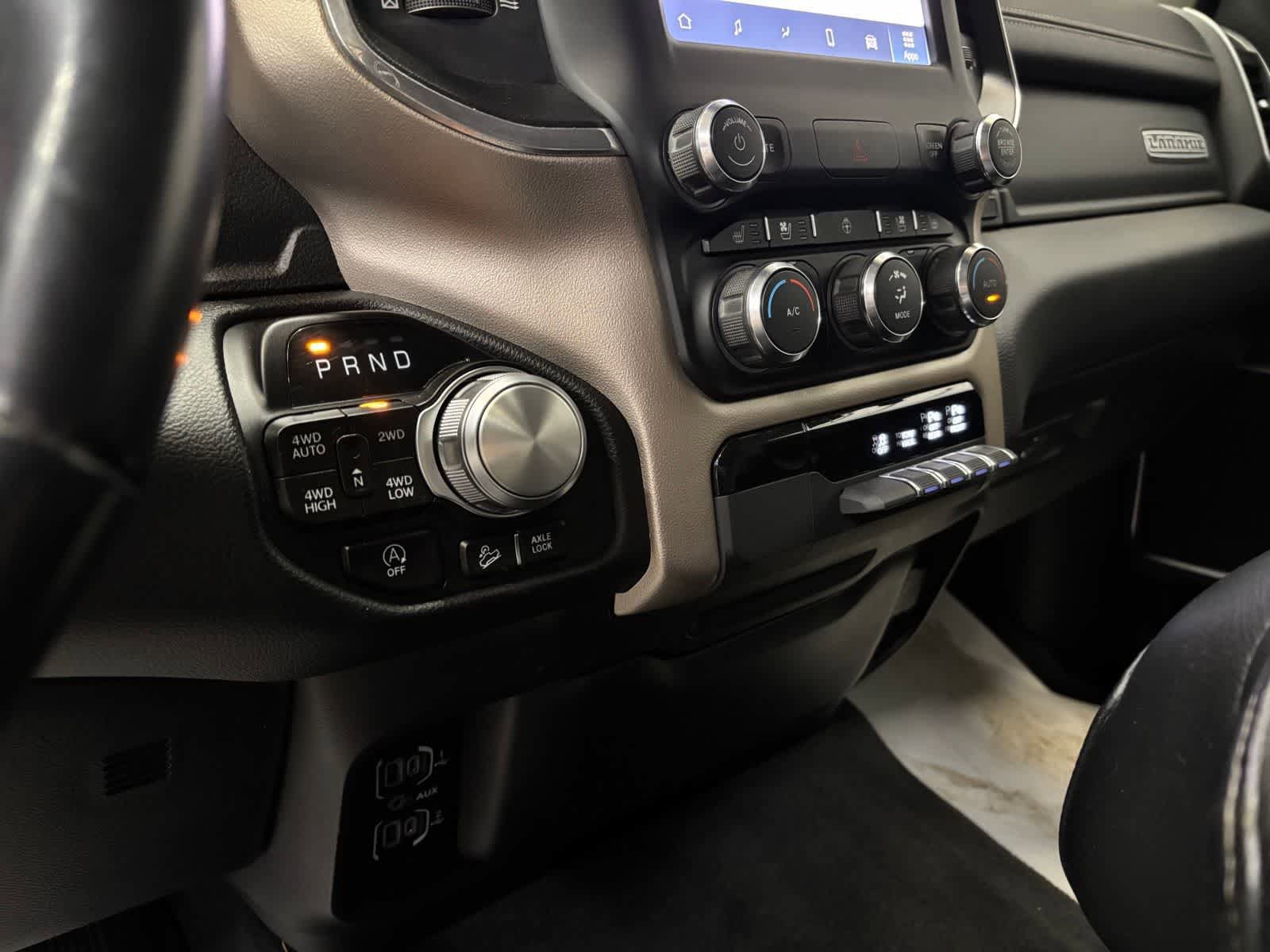 Used 2022 RAM 1500 Laramie AWD/4WD image 22